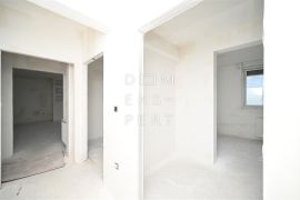 Komforan i prostran stan na Perjavici, 1. kat - 2400 €/m2, Podsused - Vrapče, Apartamento