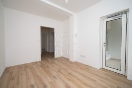 Dvoetažni stan, 97 m², Dugo Selo, blizina centra, Dugo Selo, Appartement