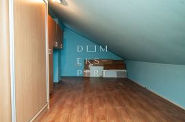 Stan u potkrovlju, 74.56 m², Sesvete, Sesvetska Selnica, Sesvete, Flat