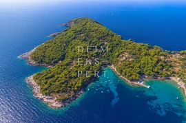 Građevinsko zemljište na Koločepu, 40811 m², Dubrovnik - Okolica, Land