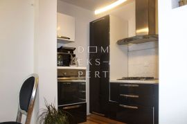 Četverosoban stan, Trešnjevka, 114,41 m², Trešnjevka - Sjever, Appartment