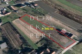 POVOLJNO! Zemljište 3982 m2 na lijepoj lokaciji - Belovar, Sesvete, Land