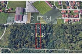 Građevinsko zemljište na odličnoj lokaciji, Sesvete, 2158 m², Sesvete, Γη