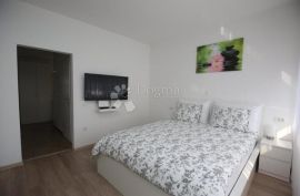 Centar-studio apartman za najam, Rijeka, Appartamento