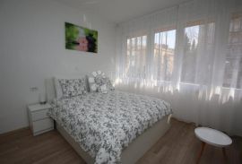 Centar-studio apartman za najam, Rijeka, Appartement