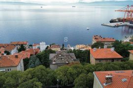 PEĆINE, stan na jedinstvenoj lokaciji, Rijeka, Wohnung