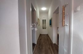 Stan za najam s okućnicom Turnić, Rijeka, Appartement