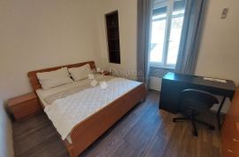 Stan za najam s okućnicom Turnić, Rijeka, Apartamento