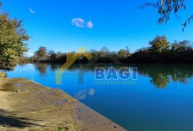 Kuća za smještaj do 14 radnika - Karlovac, Karlovac, Kuća