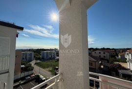 Novigrad, prilika! Dvosoban stan s pogledom na more !, Novigrad, Appartement