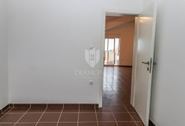 Novigrad, prilika! Dvosoban stan s pogledom na more !, Novigrad, Appartment