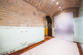 Zagreb Gundulićeva prekrasan poslovni prostor 93 m2, Zagreb, Commercial property