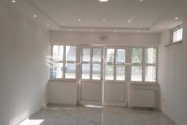 Strizivojna, poslovni prostor 33 m2, Strizivojna, Propiedad comercial