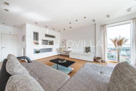 Zagreb, Remete, luksuzan trosobni pentouse NKP 110,00 m2, Zagreb, Appartamento