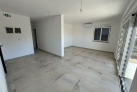 Stan u novogradnji, Banjole, Istra, Medulin, Appartment