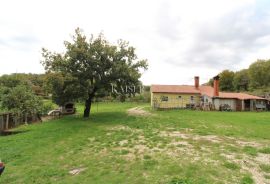 Rabac - kuće 235 m2 na imanju od 9.560 m2, Labin, Kuća