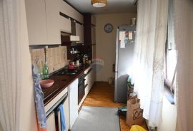 Zagreb, Trešnjevka, trosoban stan 86 m2, 2 spavaće sobe, Trešnjevka - Sjever, Flat