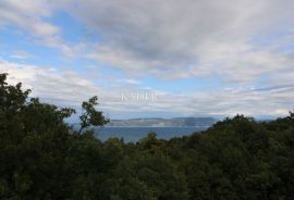 Istra, Rabac - zemljište s impresivnim pogledom, 1.015 m2, Labin, Land