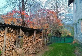 Plaški , Jezero - Kuća na osami s velikom okućnicom!, Plaški, Casa