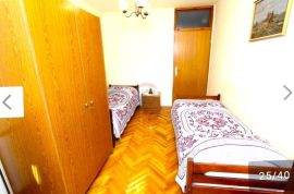 Rovinj,Valbruna,stan 66 m2+parking,2 spavaće sobe, Rovinj, Kвартира