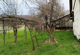 Karlovačka županija,Josipdol - Kuća 72 m2 s okućnicom, Josipdol, بيت