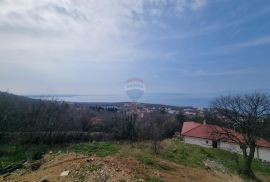 RIJEKA,KOSTRENA- kuća 4S+DB sa bazenom i panormskim pogledom na more, Kostrena, Σπίτι