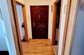 Istra, Valdebek stan 55m2, Pula, Appartement