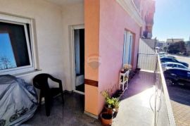 Istra, Valdebek stan 55m2, Pula, Appartment