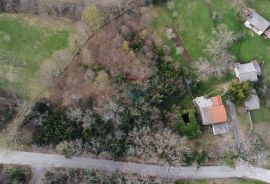 ISTRA, LABIN - Ruševna kuća 90m2 na građevinskom zemljištu 1110m2, Labin, Дом