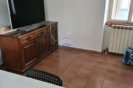 Rovinj -odlična obiteljska kuća+dvorišna kuća+6 parkirnih mjesta, Rovinj, Casa