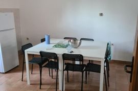 Rovinj -odlična obiteljska kuća+dvorišna kuća+6 parkirnih mjesta, Rovinj, Casa