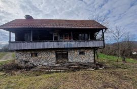 Karlovac - autohtona kuća, Ribnik, Casa