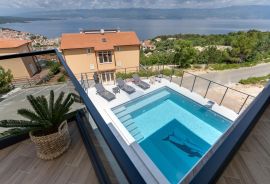 Otok Krk,Vrbnik, vila 160 m2, bazen,panoramski pogled na more, Vrbnik, Famiglia