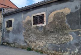 Istra - Rovinjsko Selo - kuća u nizu 120 m2 za renovaciju, Rovinj, House