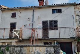 Istra - Rovinjsko Selo - kuća u nizu 120 m2 za renovaciju, Rovinj, Casa