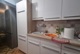 Istra - Rovinjsko Selo - kuća u nizu 120 m2 za renovaciju, Rovinj, Maison