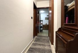 Istra, Poreč - stan u centru s tri spavaće sobe, Poreč, Appartement