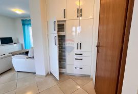 Istra, Novigrad, dvosobni stan 200 m od mora, Novigrad, Appartamento