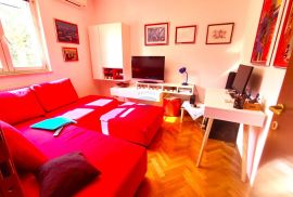 Rovinj-Rovinjsko Selo,prekrasan stan+vrt+garaža+parking mjesto, Rovinj, Appartment