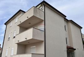 Istra, Novigrad, prostrani dvosoban stan, Novigrad, Apartamento