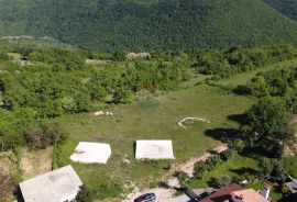 ISTRA, PIĆAN - Gr. zemljište 2000m2 + Polj. 4000m2, započeta gradnja, Pićan, Arazi