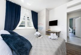 Rovinj,savršen stan u novogradnji s ukupno 3 stana,85m2+parking, Rovinj, Flat