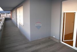 Zagreb, Trešnjevka, stan 4SS+DB+3PM, površine 159m2, Trešnjevka - Sjever, Apartamento