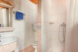 Istra, Novigrad, okolica, kuća 150 m od mora, Novigrad, House