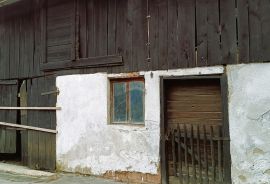 Karlovačka županija, Ogulin - kuća sa okućnicom, Ogulin, Casa