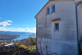 MATULJI - nezavršena kuća s velikim dvorištem, Matulji, Haus