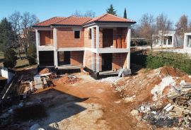 Istra, Kaštelir, kuća u roh bau fazi, Kaštelir-Labinci, House