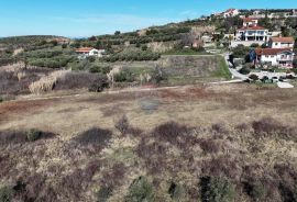 Istra,Buje-Građevinsko zemljište s prekrasnim pogledom na more, Buje, Γη