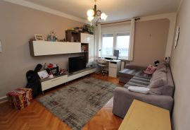 Zagreb, Peščenica, stan 48 m2, SS+DB sa balkonom, Peščenica - Žitnjak, Flat