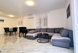 Istra,Umag okolica-Stan u prizemlju s bazenom, Umag, Apartamento